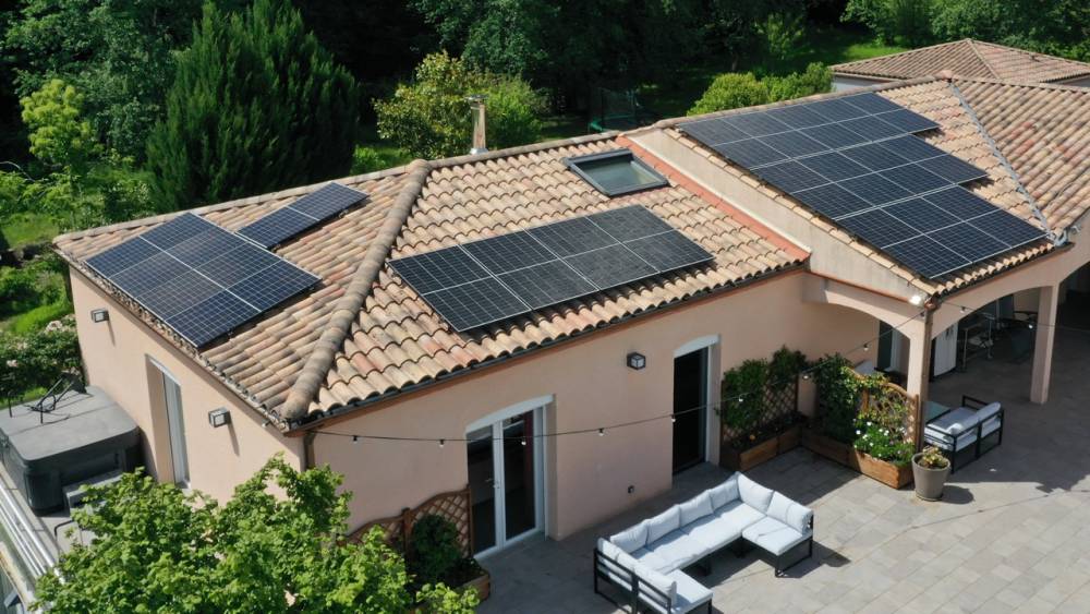 domo-energies-panneaux-solaires-2